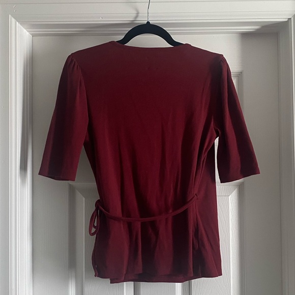 Burgundy Ribbed Gap Wrap Top - Picture 2 of 2